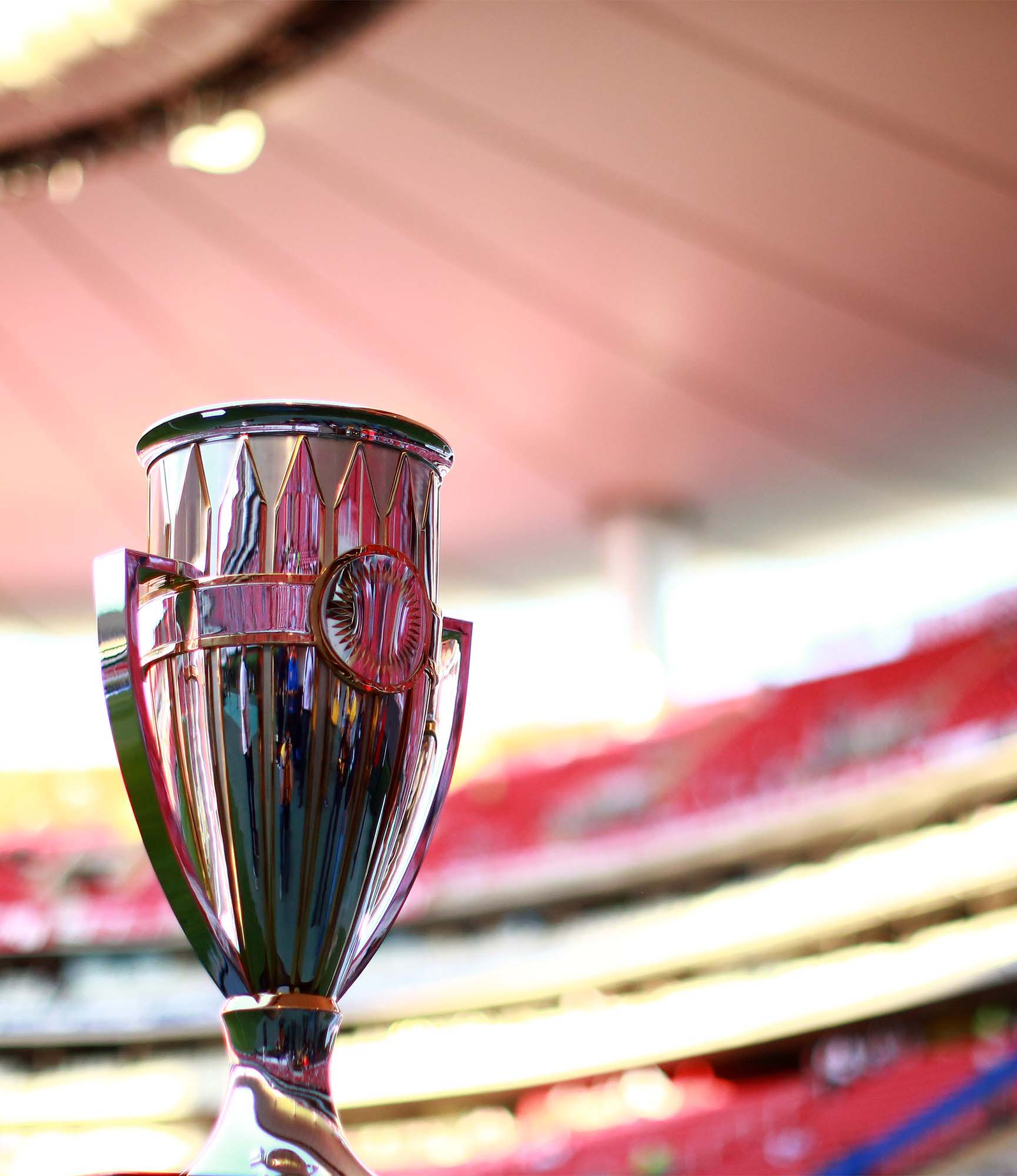 CONCACAF Champions League  Design de troféu, Trofeu futebol, Troféu