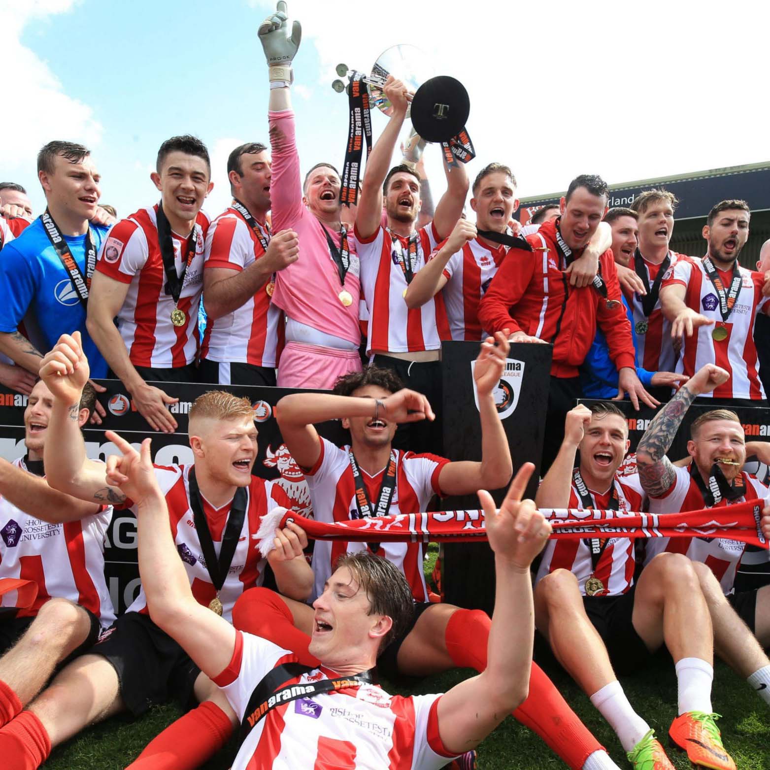 National-League-Trophy-silversmiths