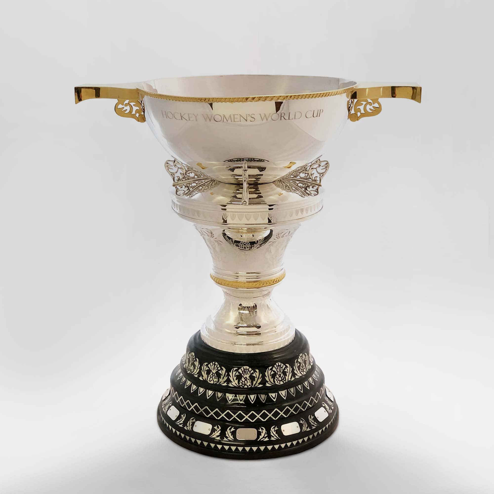 fih-womens-hockey-world-cup-trophy-designers