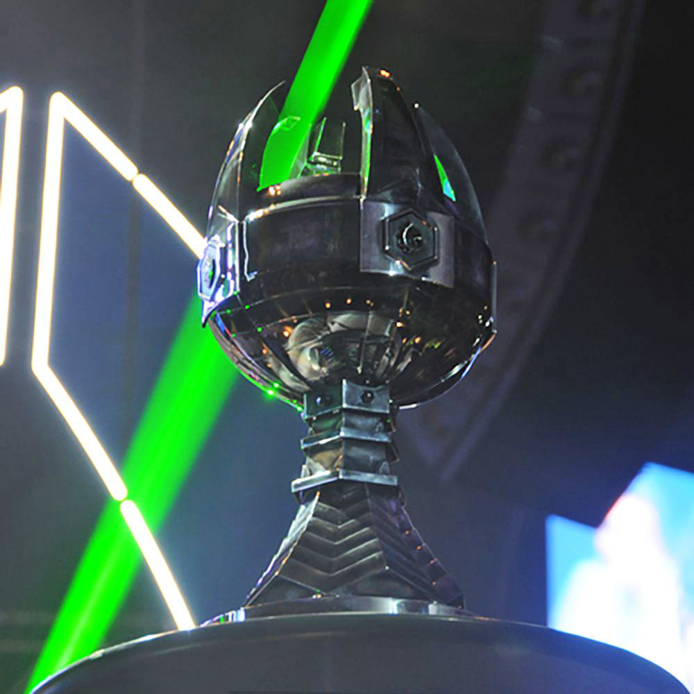 makers-of-Riot-Games-League of-Legends-IWCI-Championship-trophy