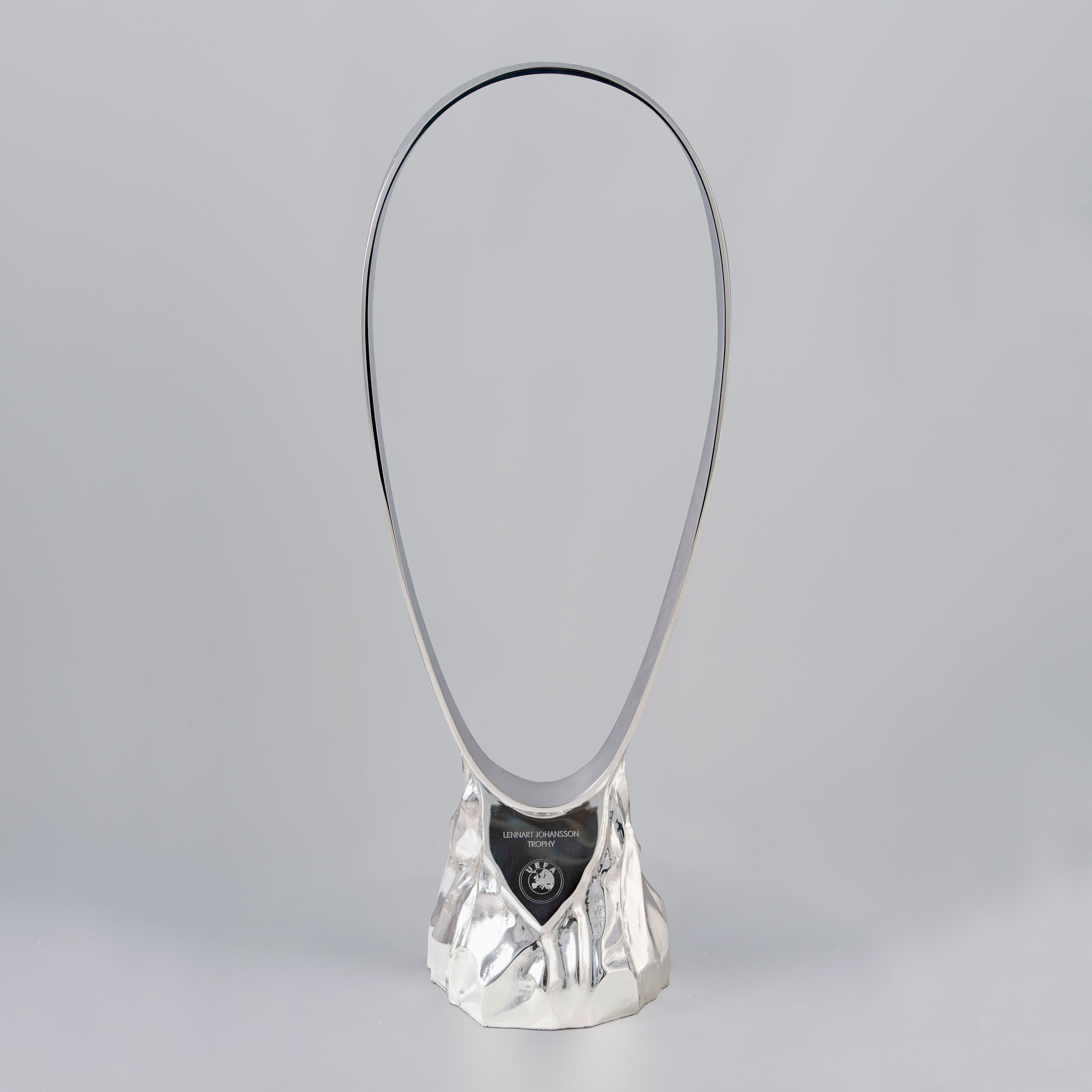 uefa-youth-league-trophy-silversmiths