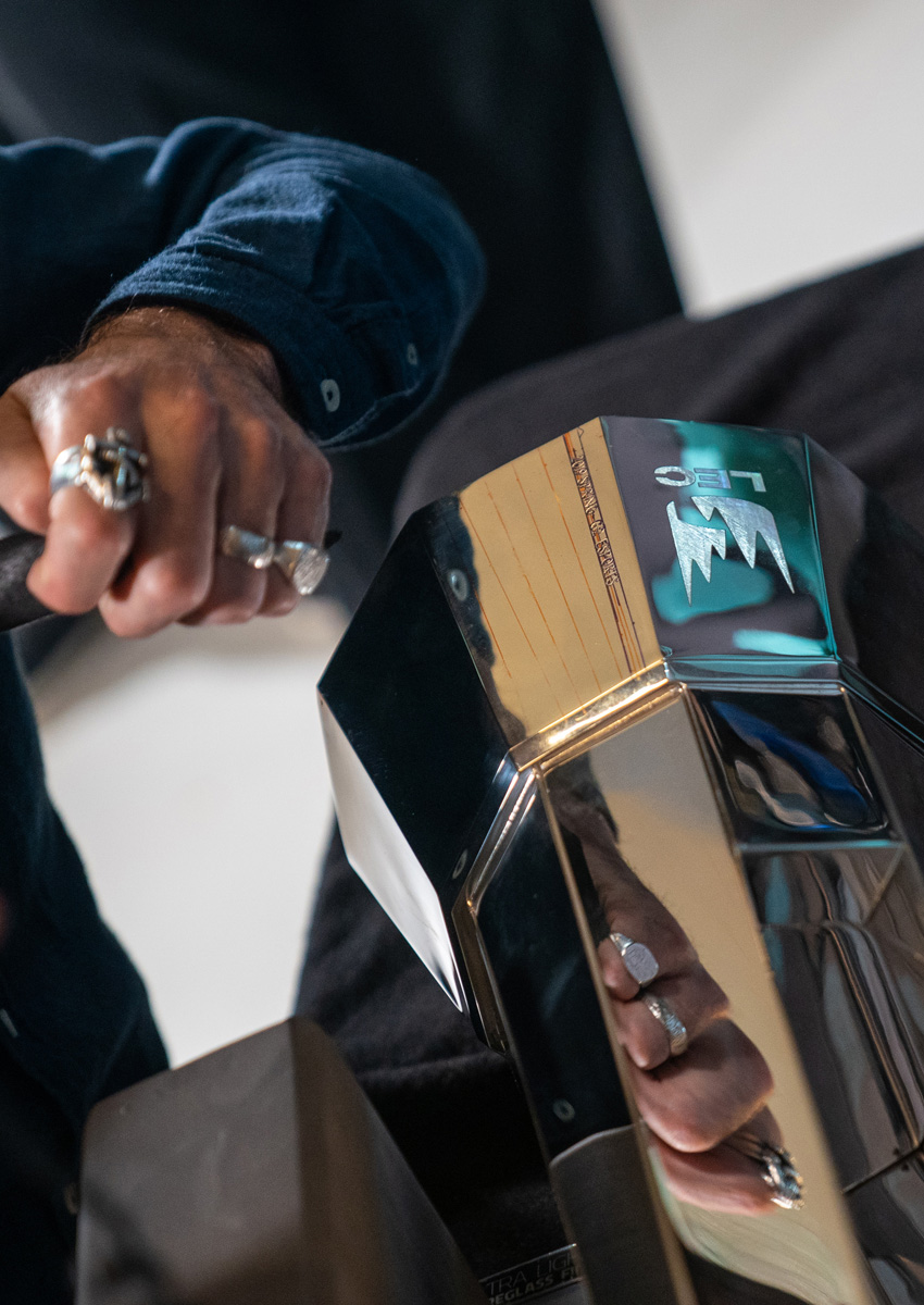 hand-engraving-LEC-trophy-portrait