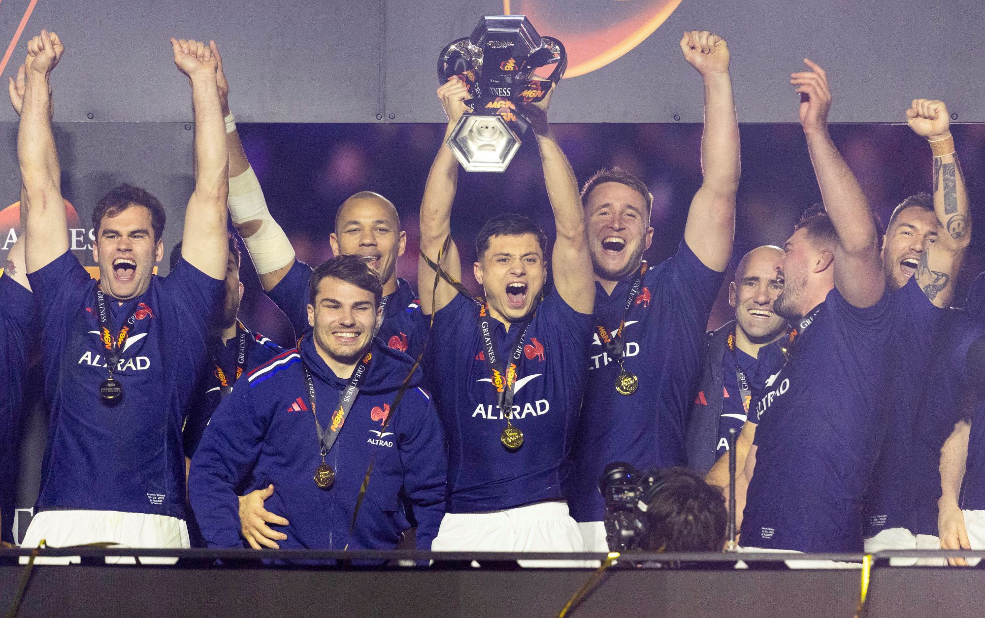 mens six nations m6n trophy designed and made by Thomas lyte France winners 2025