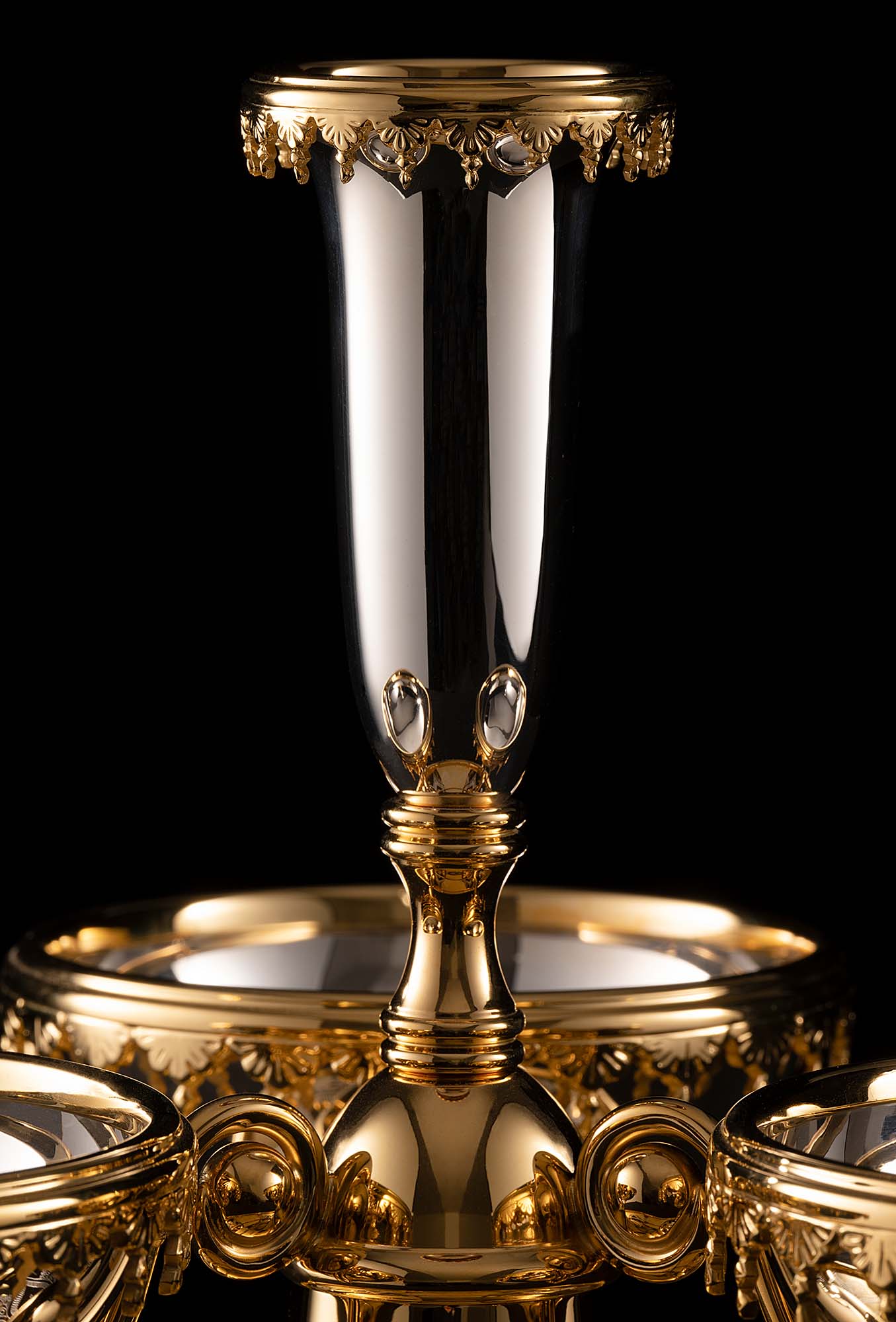 royal-palace-oman-centrepiece