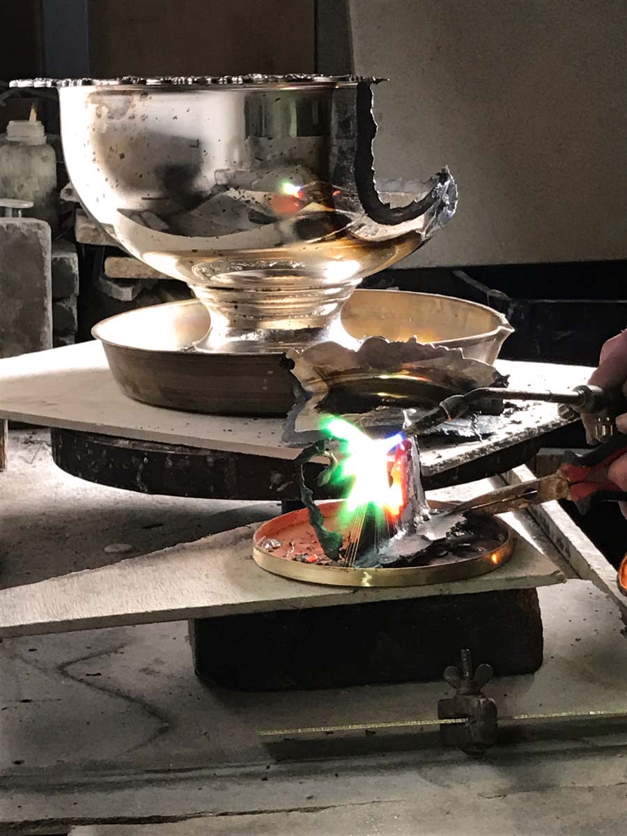 silversmiths-create-the-laver-cup-at-thomas-lyte-workshop