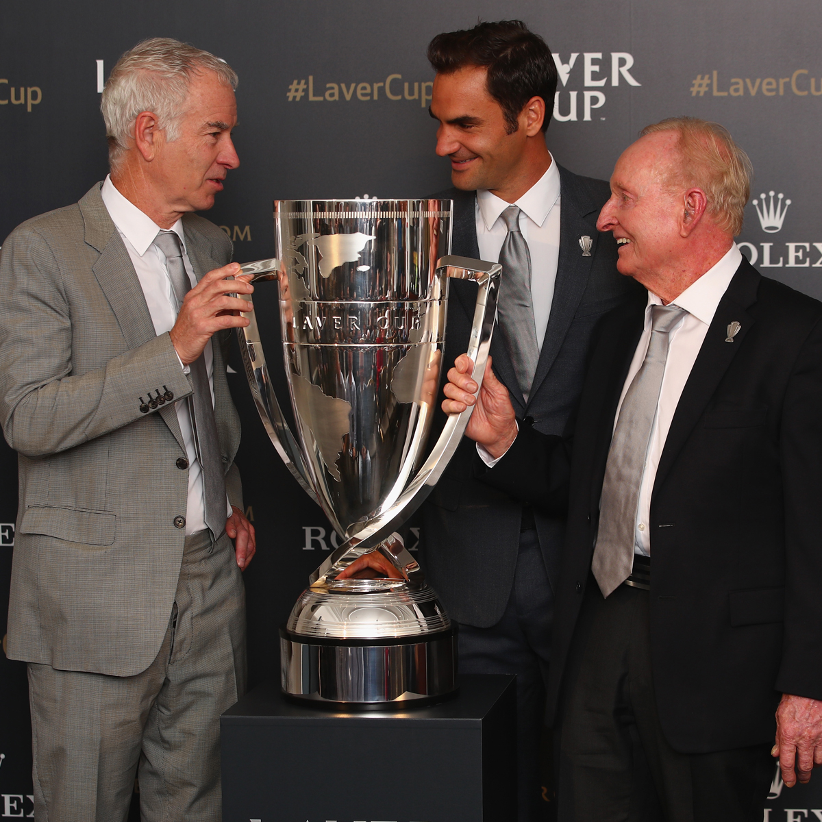 Rod Laver, Jon McEnroe and Roger Federer with the Laver Cup Trophy made by Thomas Lyte