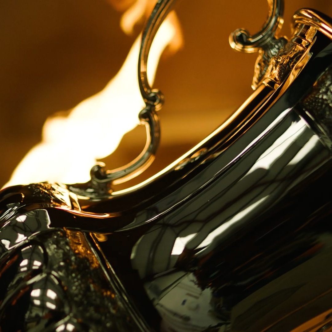 fa-cup-trophy-in-silversmiths-forge