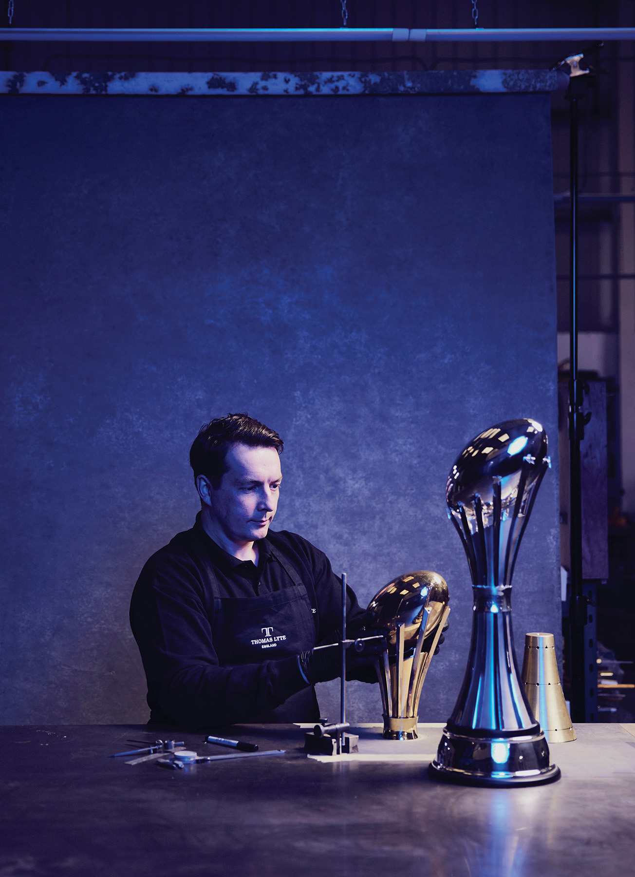 silversmith-making-replica-trophies-at-thomas-lyte-workshop