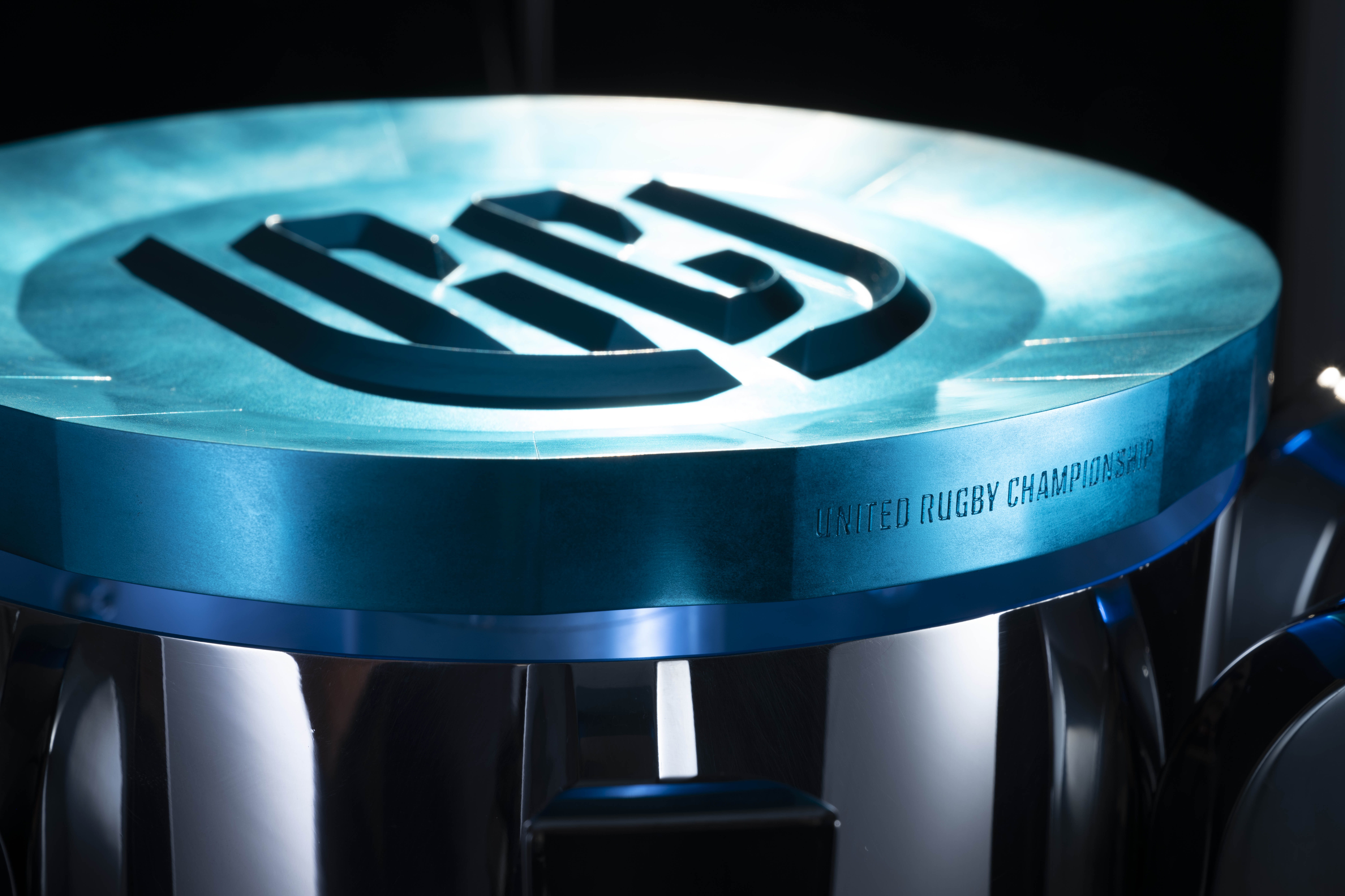 URC trophy makers Thomas Lyte blue lid