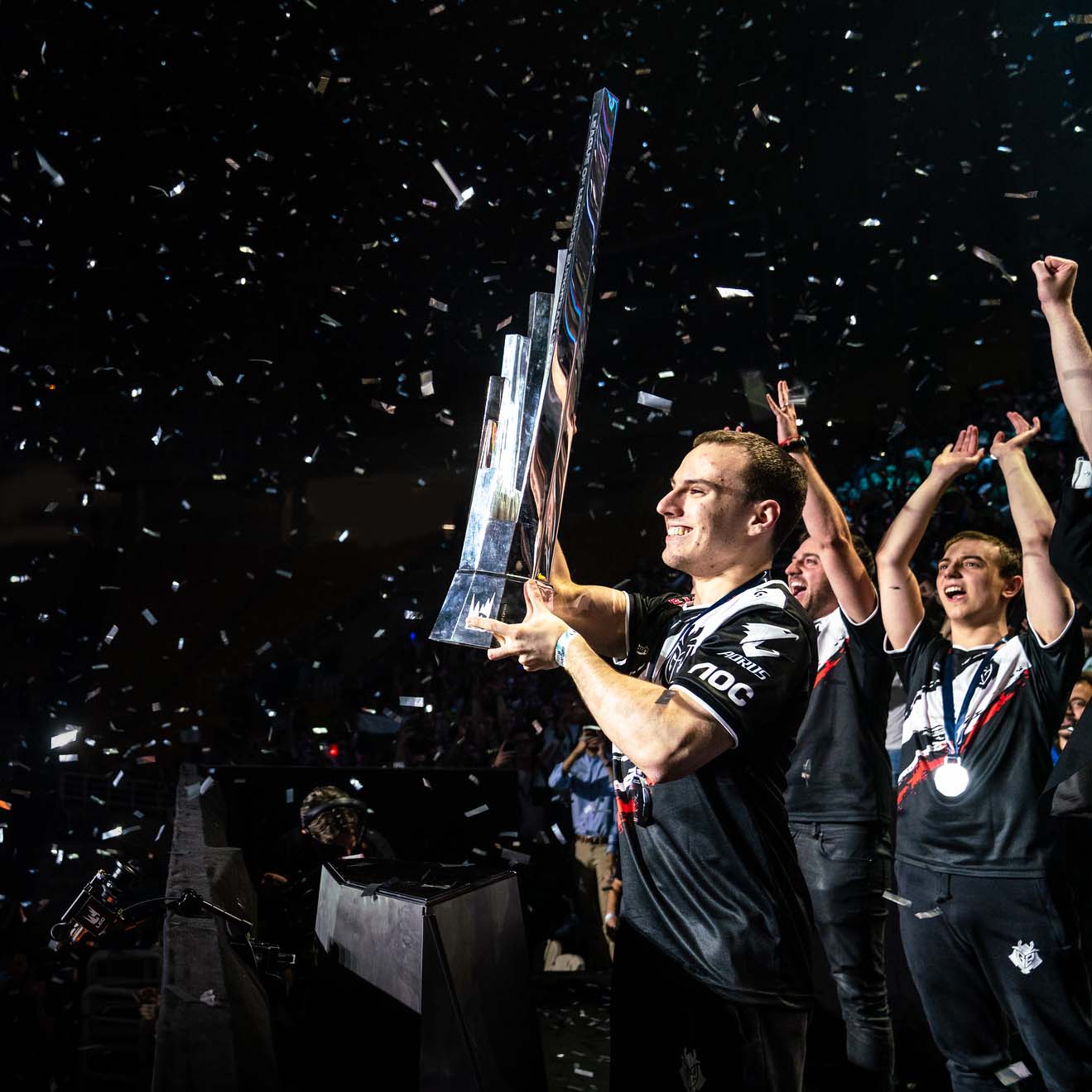 league of legends LEC silver plated trophy supplier