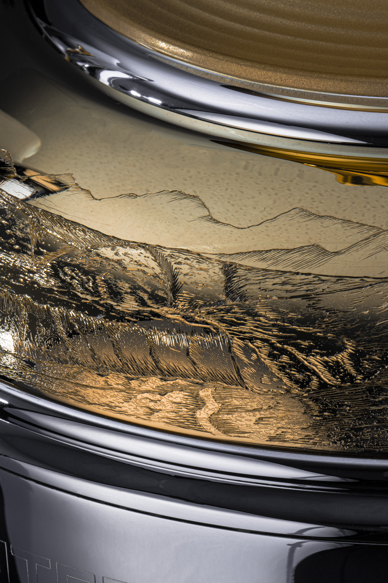 beautiful engraving on cricket trophy