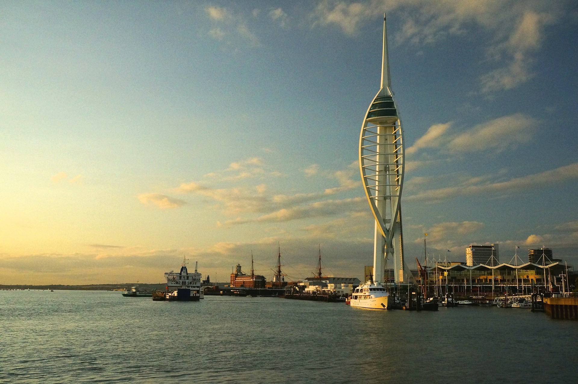 Spinaker Tower - Portsmouth - Silver City