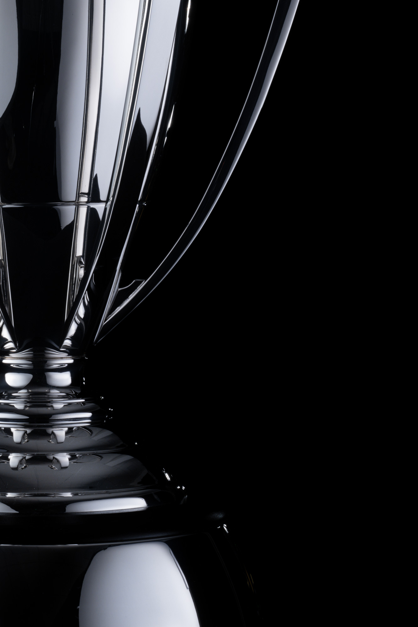 designers-and-makers-of-the-SA20-Trophy-closeup3