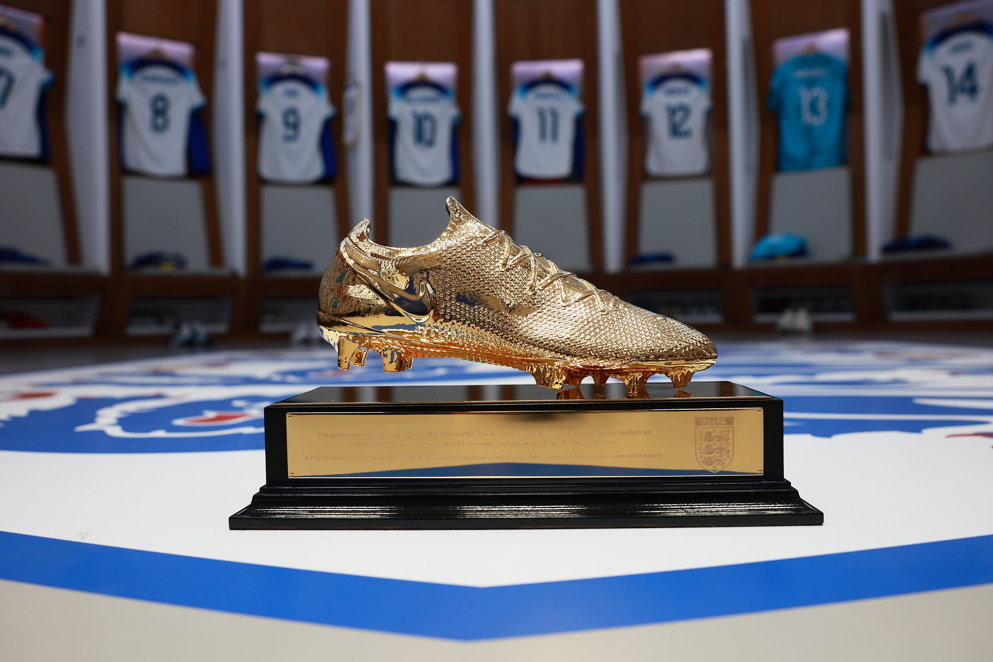 Harry Kane Golden Boot for England - Award Designers and Makers Thomas Lyte