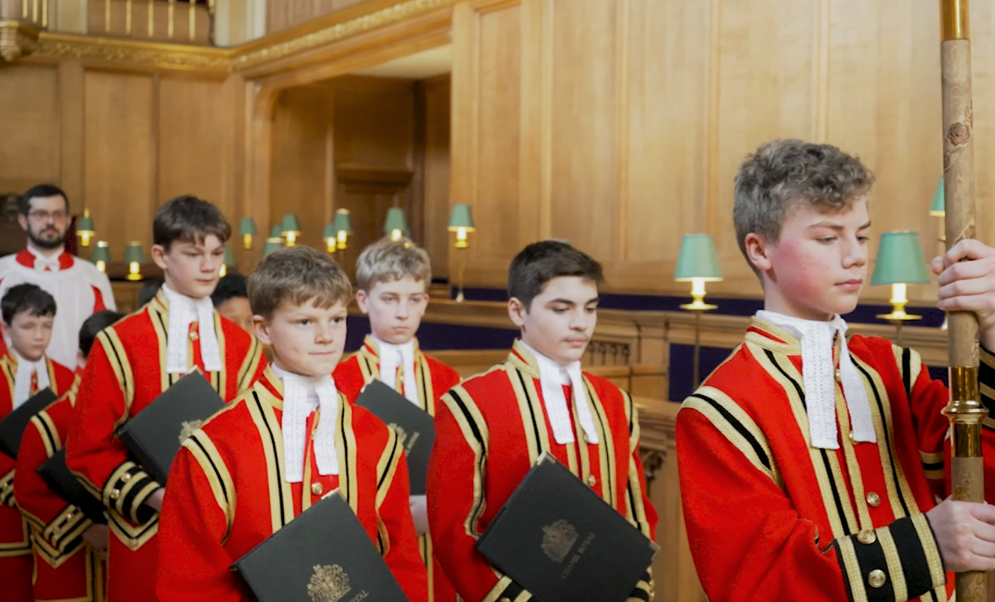 Chapel Royal Choir walking (opt)