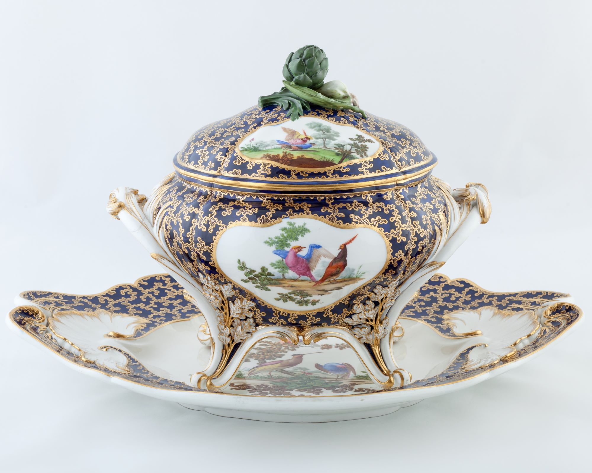 Compton Verney - ‘Bedford Gift Service’ tureen and stand, Sèvres