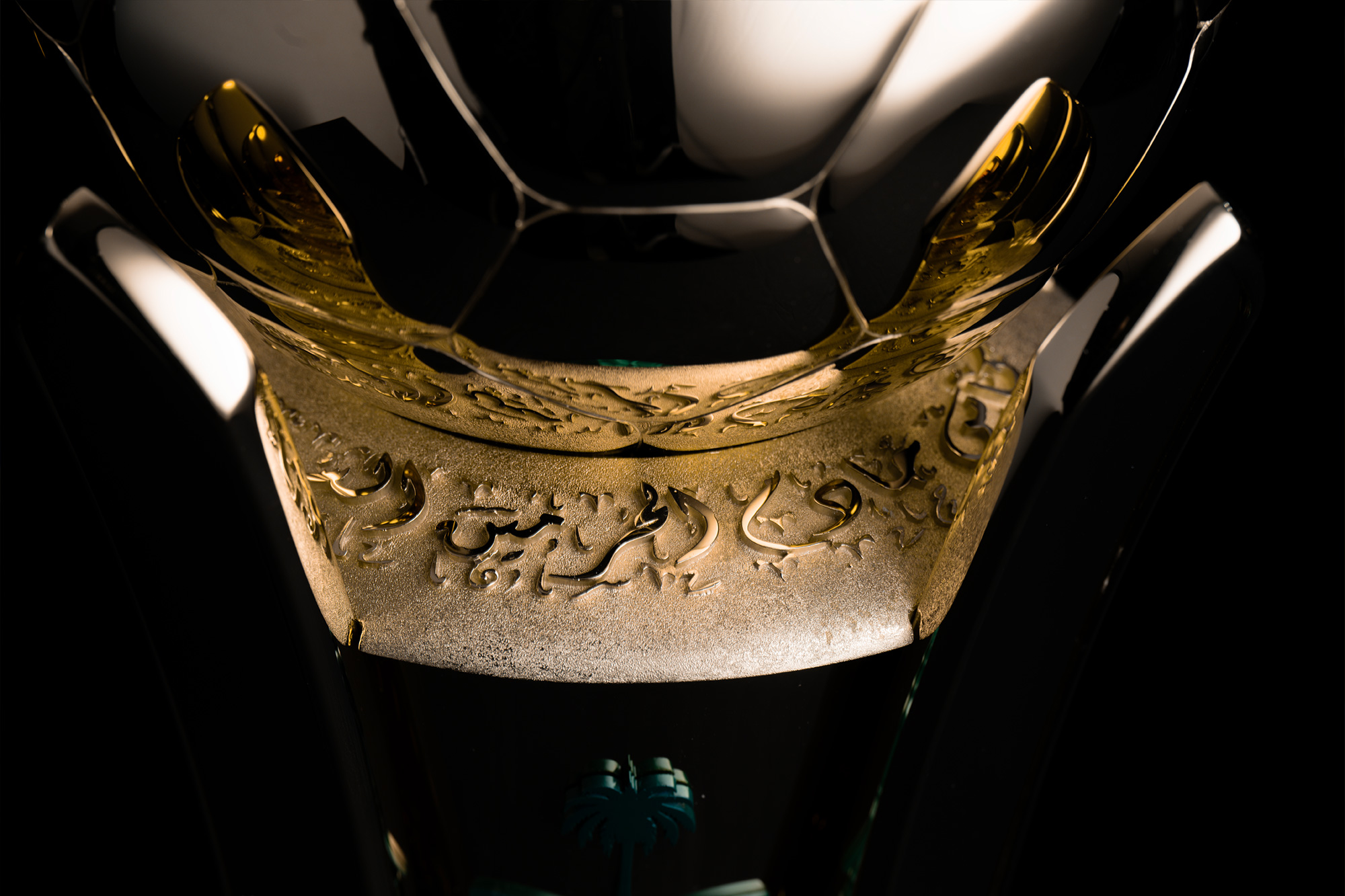 King’s-Cup-Designers-and-Makers-Thomas-Lyte–cloe-up