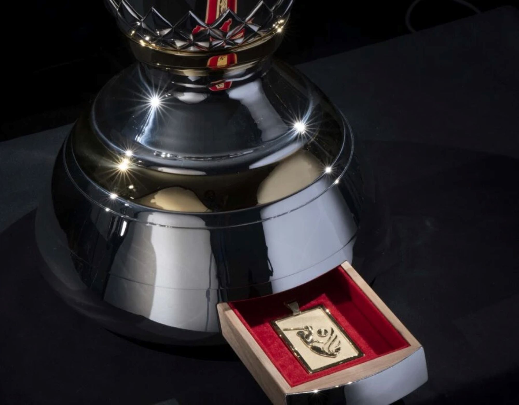 Custom Trophy design process ILT20 designers and makers Thomas Lyte.3