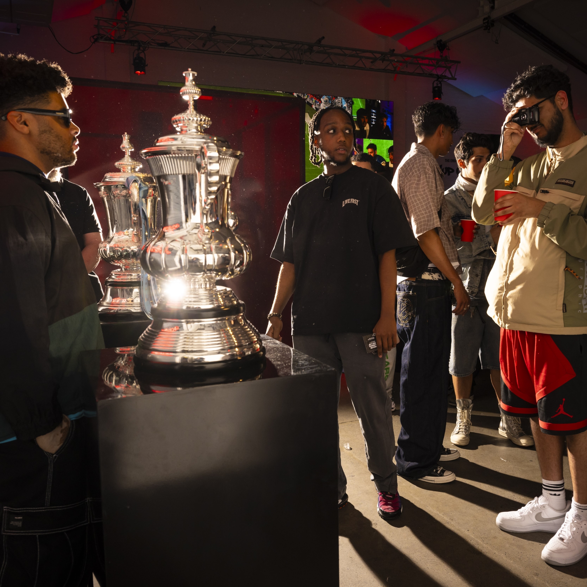 Slawn x Thomas Lyte x The Emirates FA Cup - Event - fans trophy 2