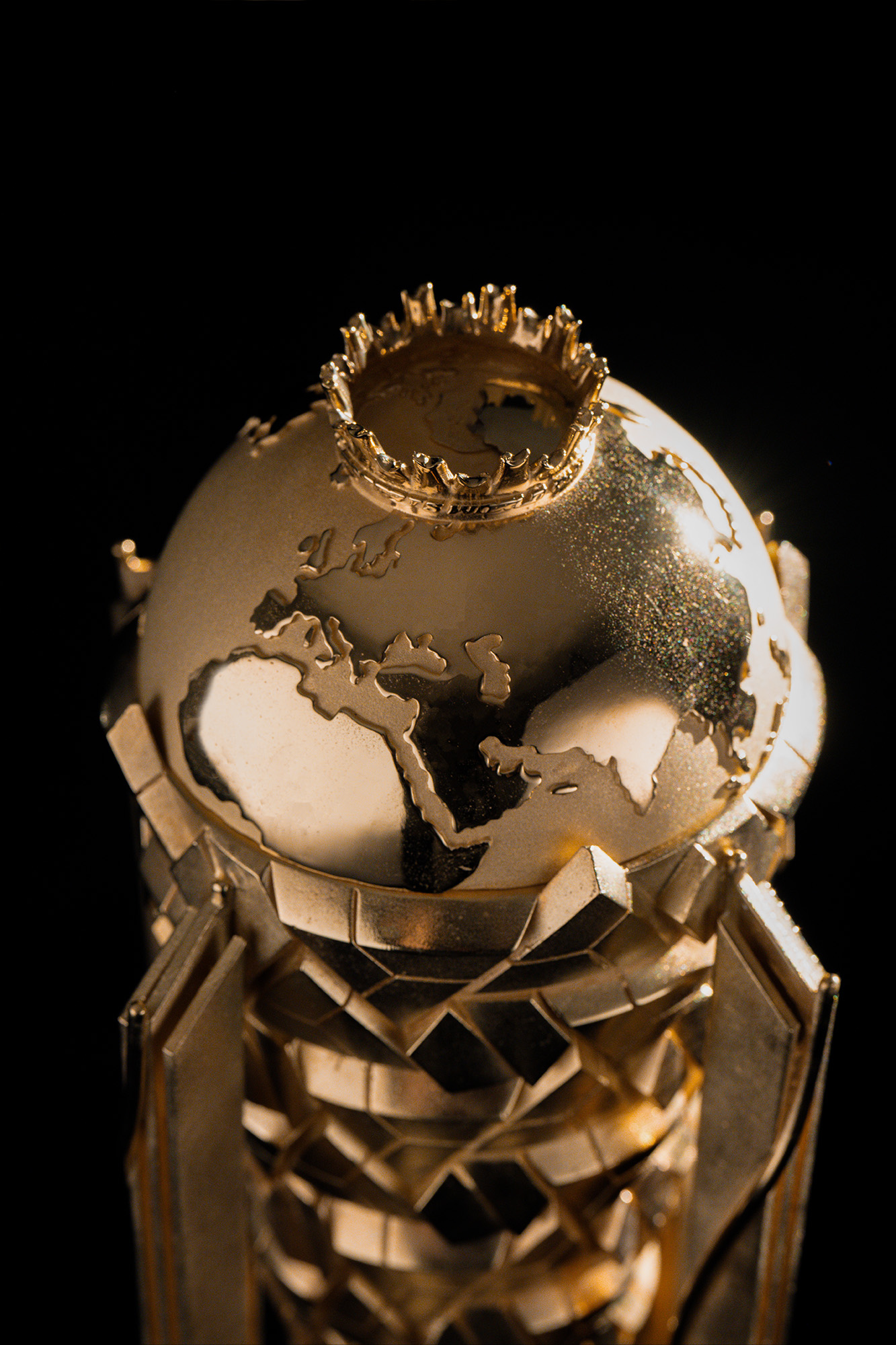 Esports World Cup Club Championship Trophy Designers and Makers Thomas Lyte Crown Wide