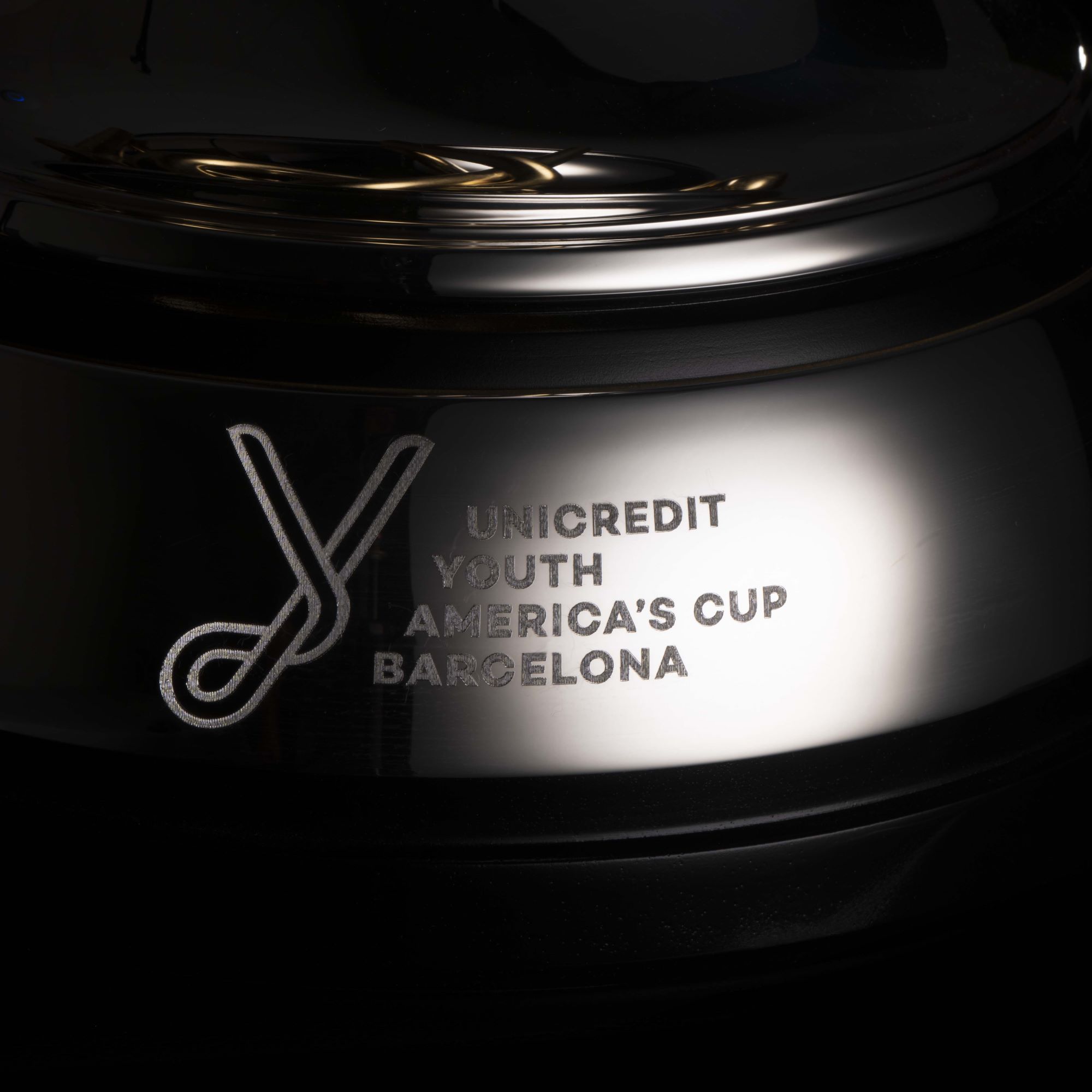 UniCredit Youth America