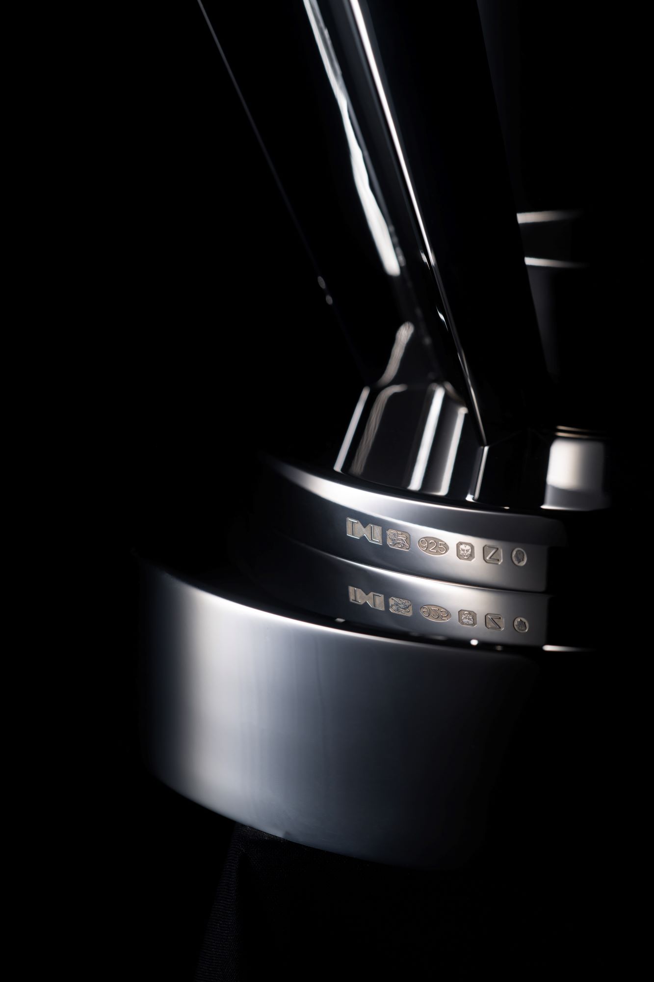 Louis Vuitton Cup Makers Thomas Lyte - Hallmark1