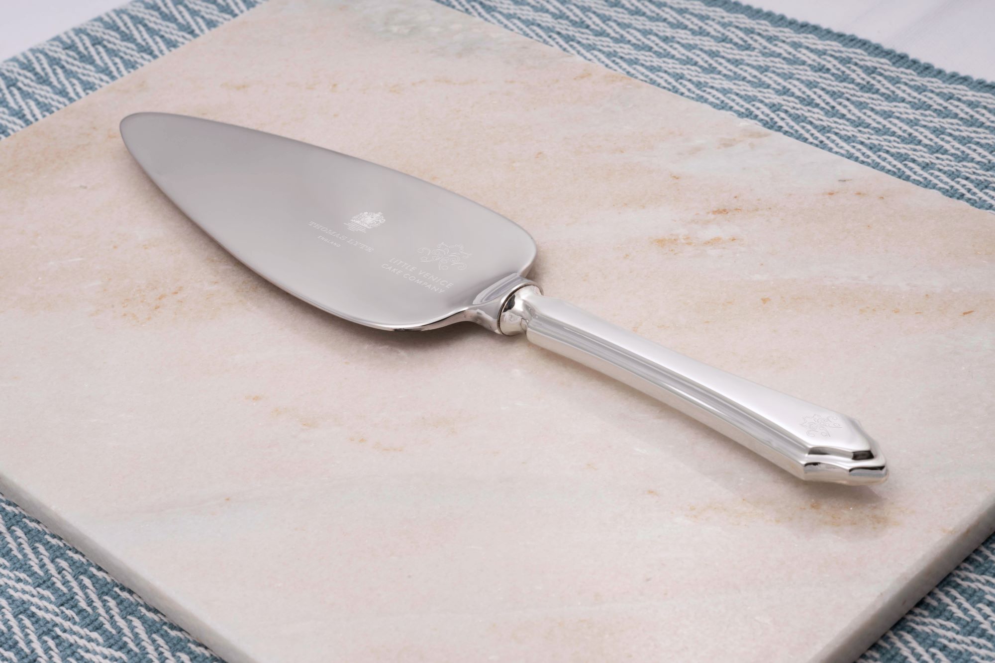 silverware cake slice made by Thomas Lyte Little Venice Cake Company