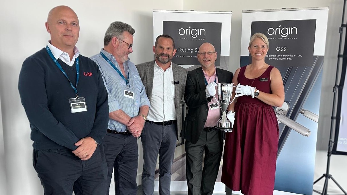 London Challenge Trophy - Makers - Thomas Lyte - Origin