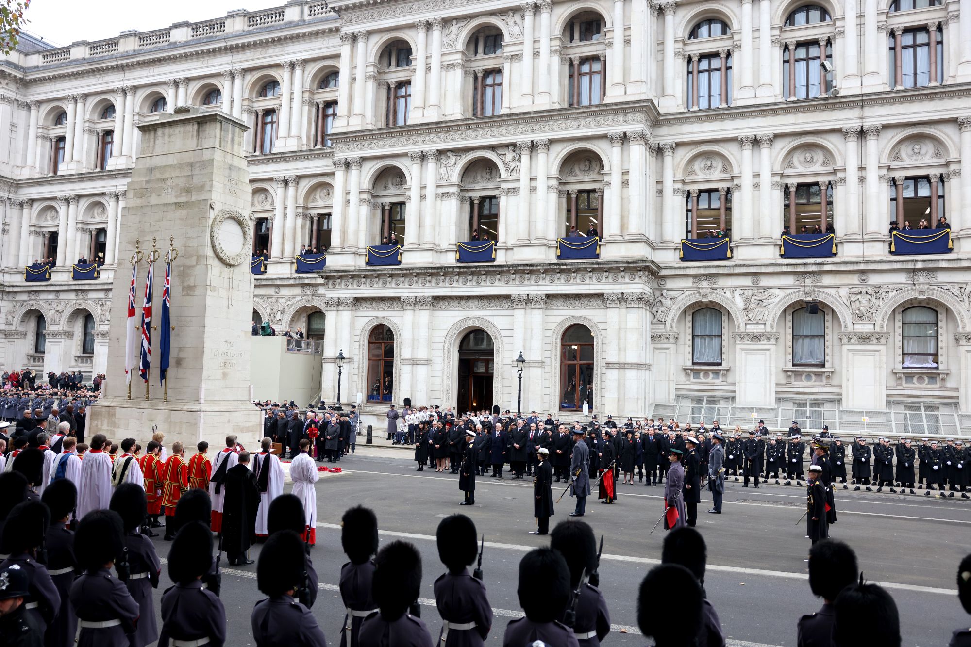 queen elizabeth II processional cross chapel royal cenotaph thomas lyte