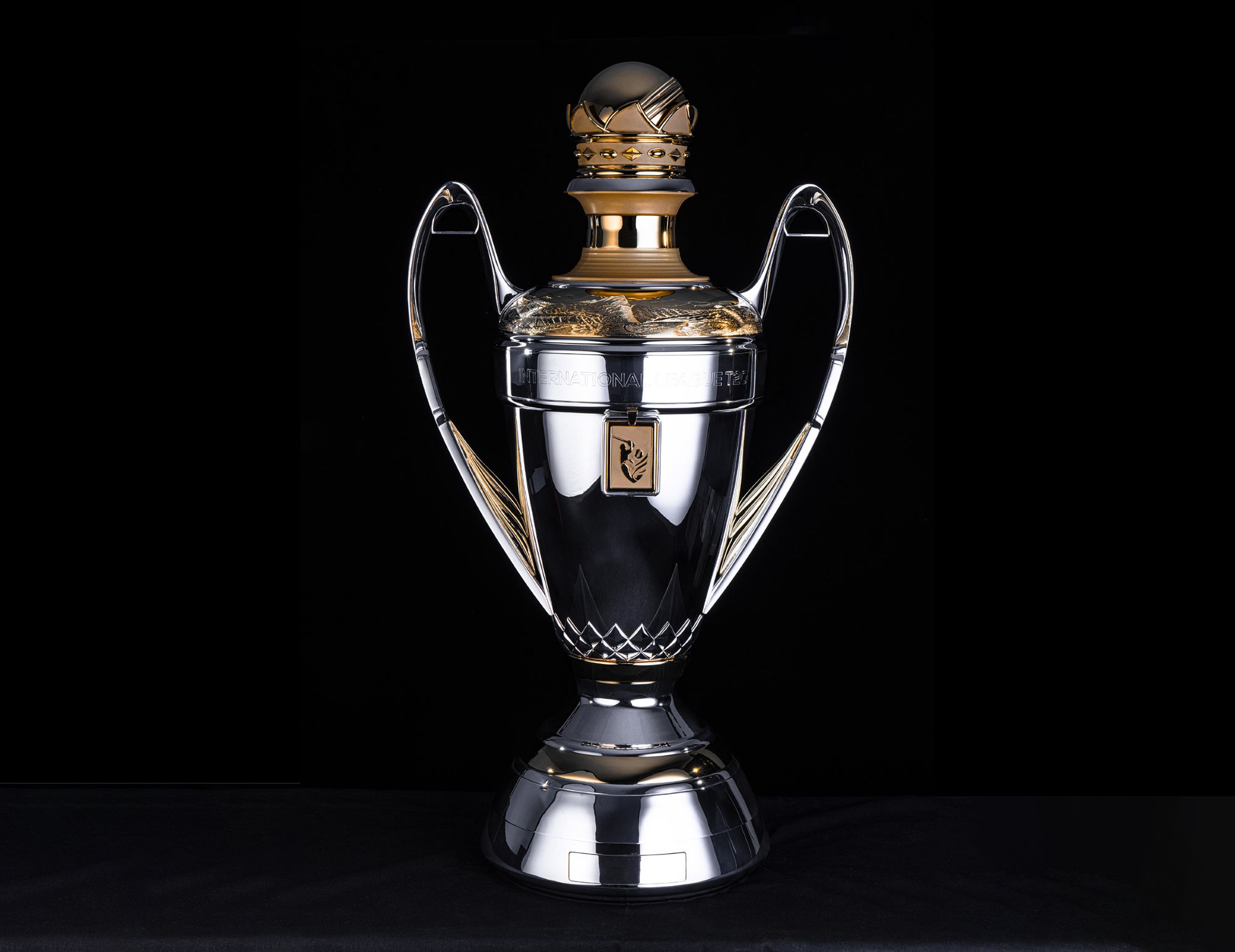 What Makes a Trophy Truly Iconic-ILT20-Thomas Lyte-Trophy Designers Makers